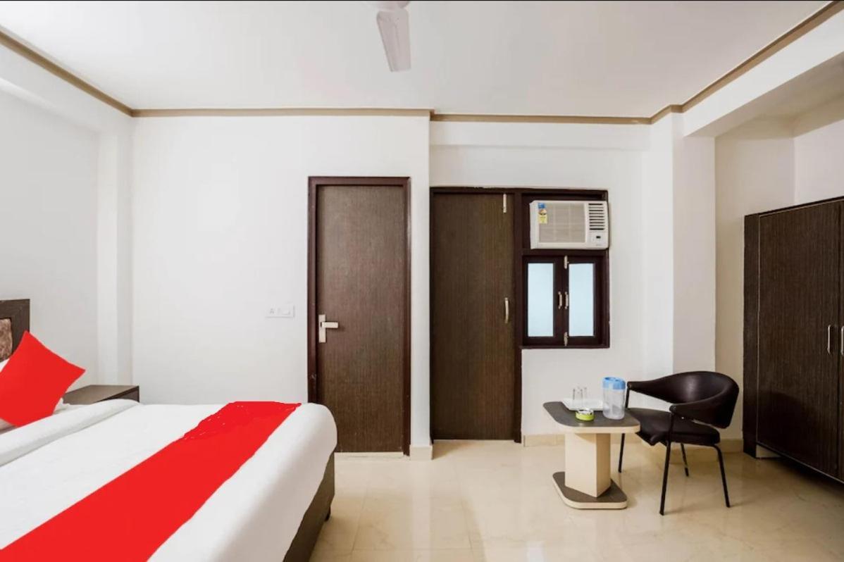 Hotel The Ocean Near Igi Airport Neu-Delhi Exterior foto