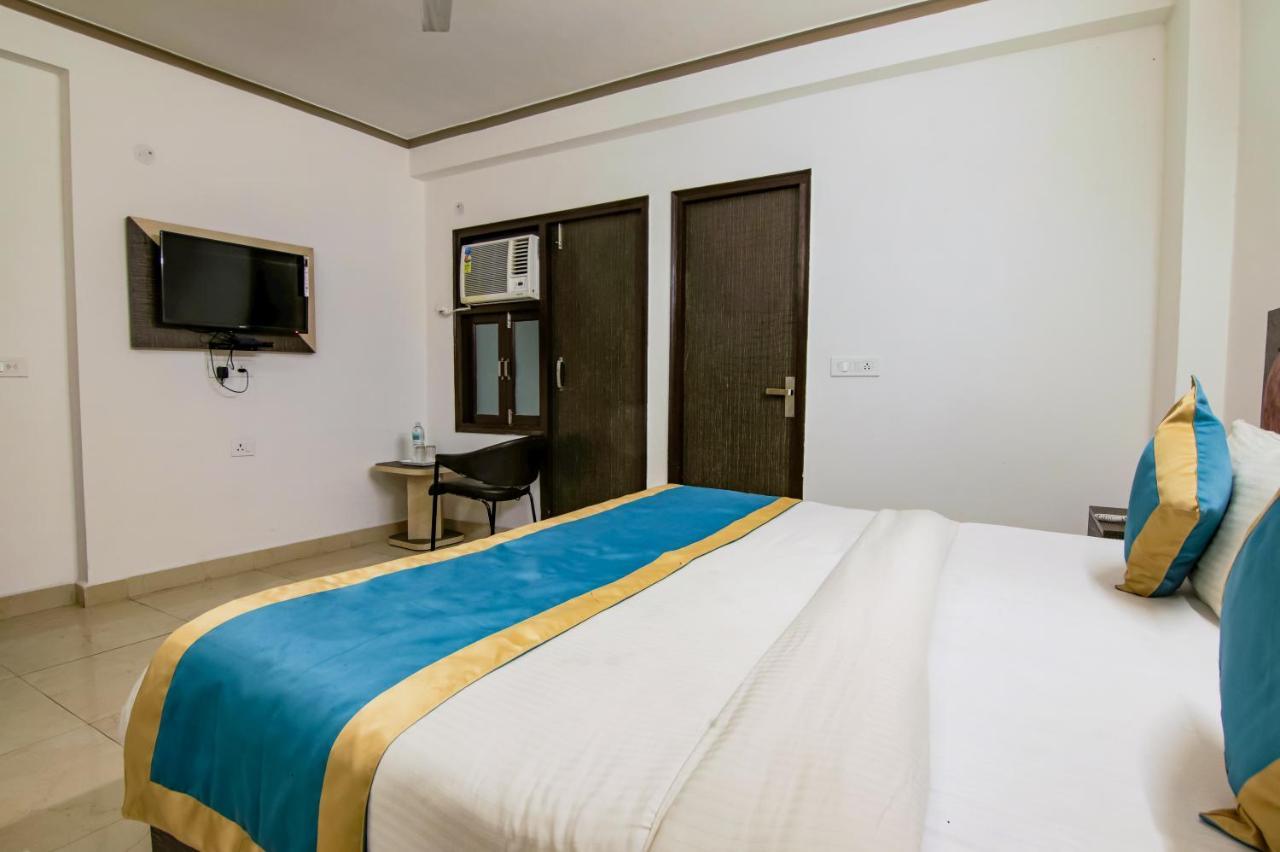 Hotel The Ocean Near Igi Airport Neu-Delhi Exterior foto