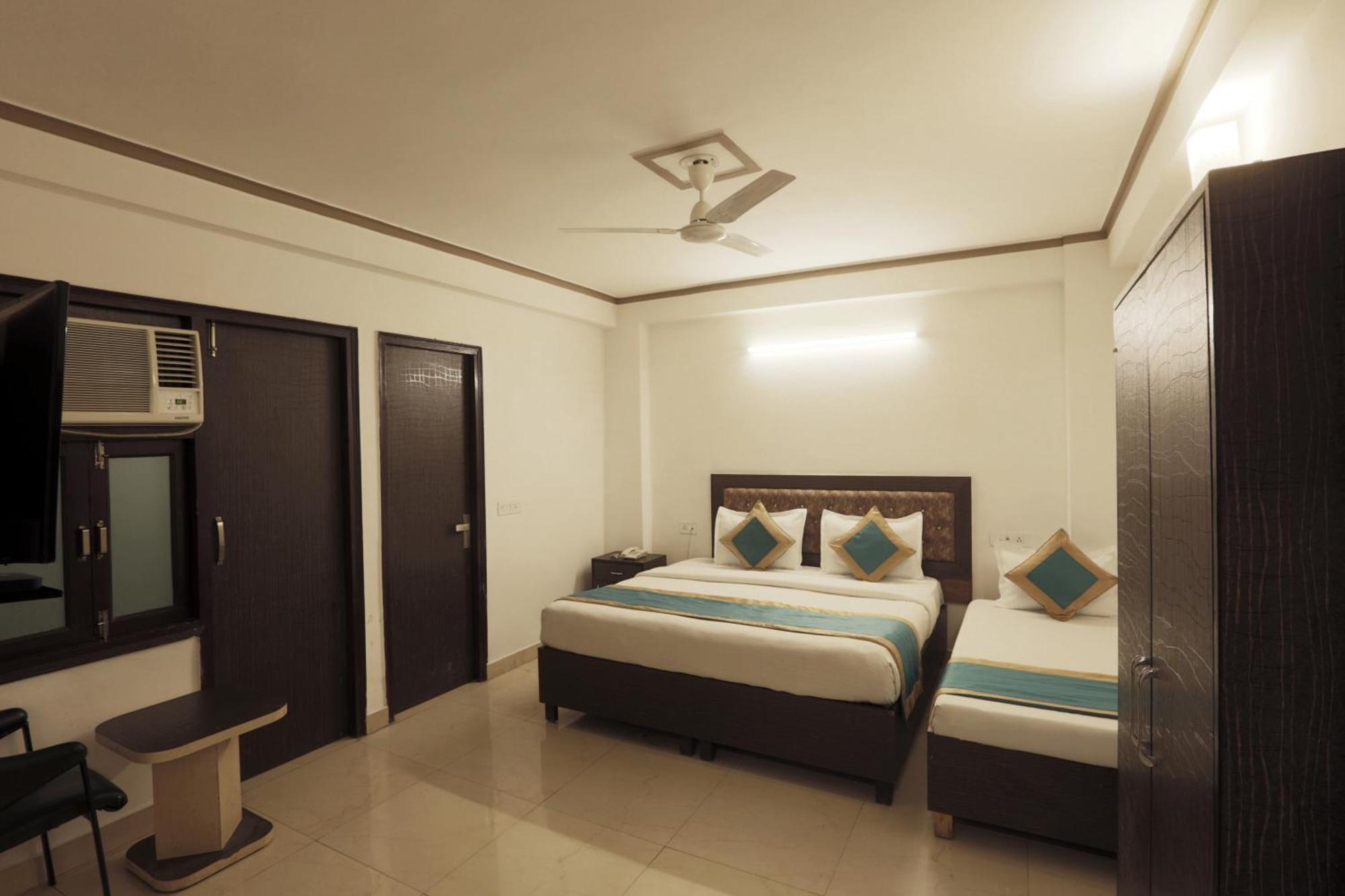 Hotel The Ocean Near Igi Airport Neu-Delhi Exterior foto