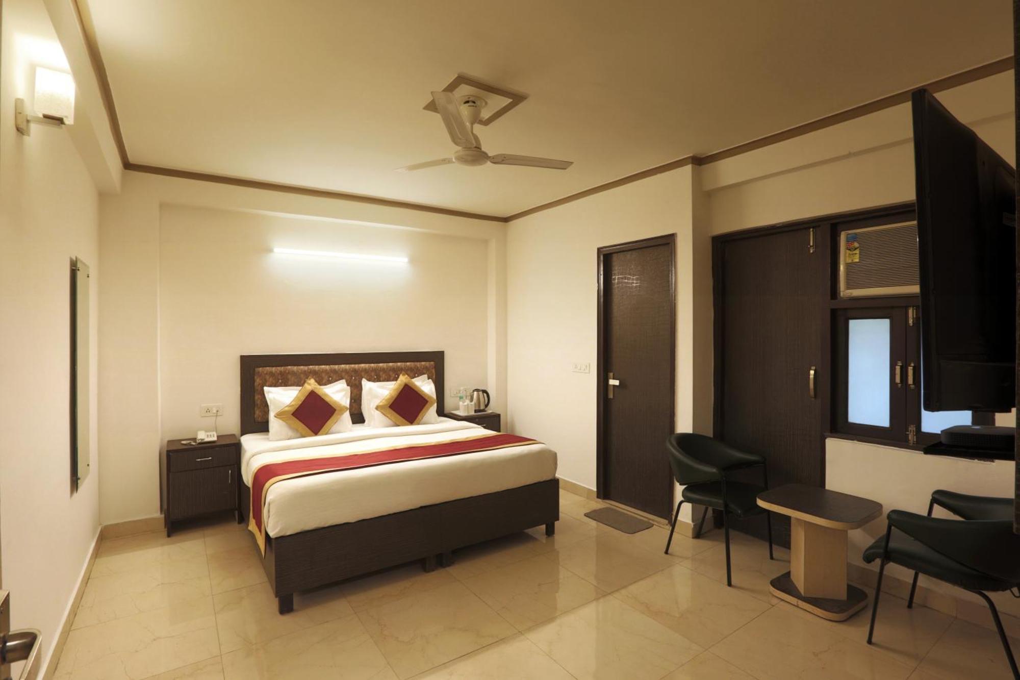 Hotel The Ocean Near Igi Airport Neu-Delhi Exterior foto
