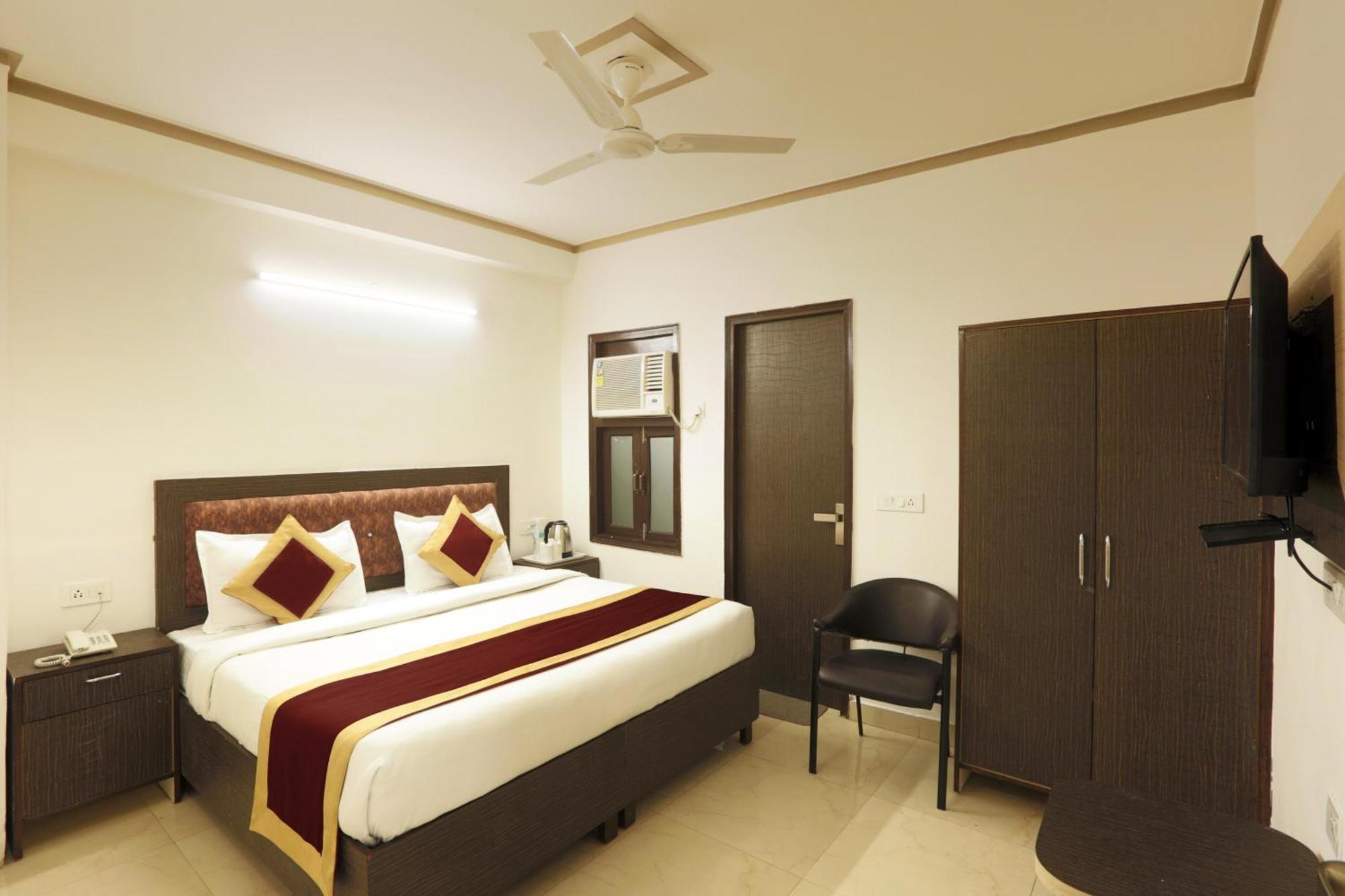 Hotel The Ocean Near Igi Airport Neu-Delhi Exterior foto